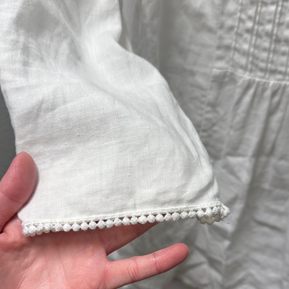 Sigrid Olsen signature white linen Blouse with Pintuck Detailing - Picture 5 of 9